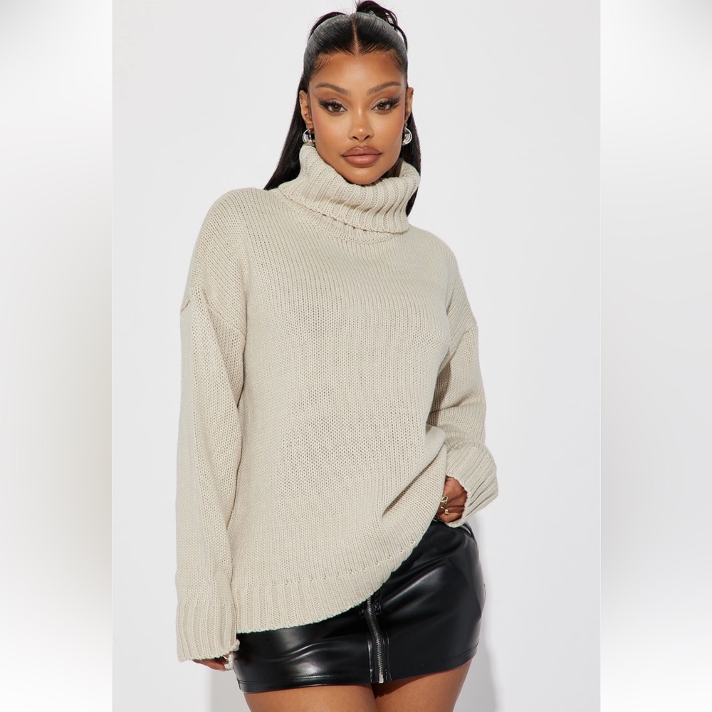 Cozy Cream Turtleneck Sweater